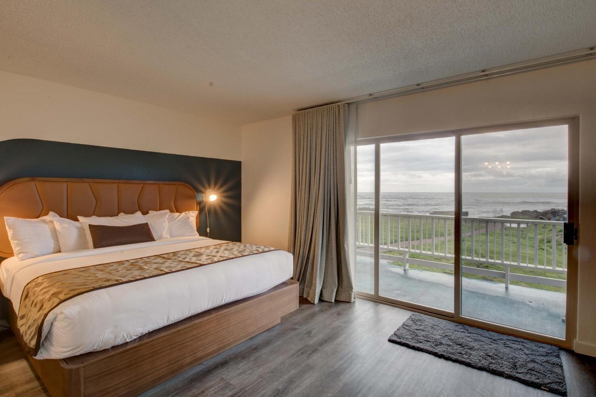 Adobe Resort Yachats Room photo
